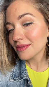 #victoriabeckhambeauty VB SATIN KAJAL EYELINER in SURFSIDE hack with #rephr  29 Brush 💋 @victoriabeckhambeauty @rephr.to #bostonmakeupartist  #bostonmakeup #makeuptutorial #boston #eyelinerhacks ...