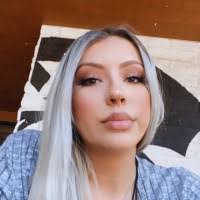 Kim Koll's Instagram, Twitter & Facebook