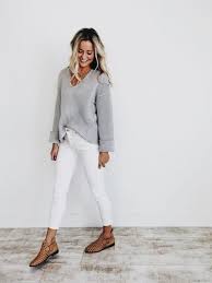 V Neck Sweater Outfits For Women 228 Ideas Outfits Lookastic