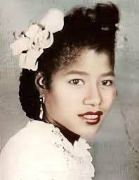 Easy one........ Indy Nostalgia, Who Am I ??????? It's Jackson matriarch,  Katherine Jackson. See separate answer post