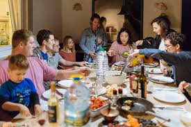 A beautiful table is set! 5 Questions To Ask Your Family And Friends During The Holidays Chad R Allen