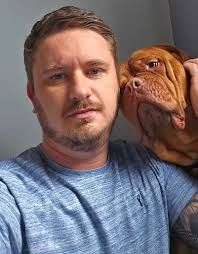 TAKE YOUR BEAR TO WORK DAY' hasn't gone well so far.. First thing Teddi did  was take a photocopy of her bottom.. Tried explaining to her that it wasn't  suitable bearhaviour in