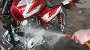 Air hujan untuk membasuh kereta. Cuci Motor Setelah Terkena Hujan Jangan Lakukan 4 Hal Ini Otomotif Liputan6 Com
