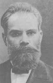 From Andronow to Zypkin: an outline of the history of non-linear dynamics  in the USSR