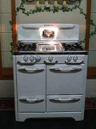 White And Chrome 36 O Keefe Merritt Vintage Stove Vintage Stoves Antique Stove Old Stove