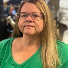 Jennifer Armel's Instagram, Twitter & Facebook