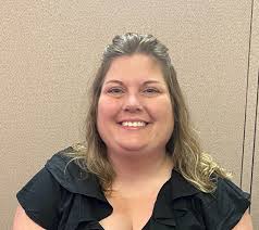 Carly Crowe's Instagram, Twitter & Facebook