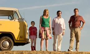 Tall in a book people unite commercial in the ending scene in the crowd of literary characters. Filmernst Filmdatenbank Little Miss Sunshine Filmdaten