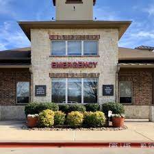 Animal Emergency Hospital Of North Texas 28 Photos 105 Reviews Veterinarians 2700 W State Hwy 114 Grapevine Tx Phone Number