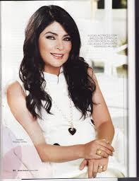 El hijo de eugenio derbez y victoria ruffo se pronunció sobre el beso de su madre con su cuñado mauricio mauricio ochmann le confiesa al hijo de victoria ruffo que su mamá besa bien video. Victoria Ruffo Photo 5 Of 17 Pics Wallpaper Photo 645688 Theplace2