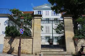 Paris Folie Sandrin A Montmartre Histoire D Une Lubie Champetre 22 Rue Norvins Xviiieme Montmartre Paris Rue