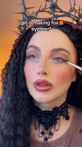 Emberleigh Courtlynn Eye Liner