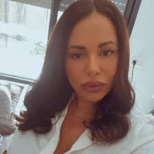 מסעדת NG בנווה צדק, מסעדה שחוגגת 16 שנים (!) שלא תטעו, המסעדה לא זולה בכלל,  אבל בשר מדהים ולדעתי אחד מההמבורגרים הכי טובים ואיכותיים בארץ.