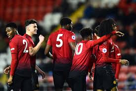 Psg also goes to united with doubts over whether key midfielder marco verratti should start the game, having played barely one hour against bordeaux after recovering from. Man Utd Beat Psg To Reach Quarter Finals