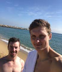 Welcome to the facebook site of viktor axelsen. Viktor Axelsen On Twitter Sean Physical Prep Coach Told Me To Stop Whining And Jump In The Sea After My Match Yesterday Told Him To Jump In With Me Talk The Talk