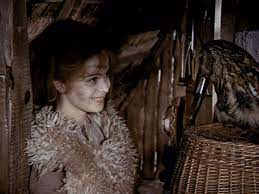 Wir haben uns auf die spuren von aschenbrödel und ihrem prinzen begeben und verraten 18 geheimnisse aus drei haselnüsse für aschenbrödel. Drei Haselnusse Fur Aschenbrodel Original Title Tri Orisky Pro Popelku English Th 3 Haselnusse Fur Aschenbrodel Drei Nusse Fur Aschenbrodel Aschenbrodel