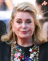 This legendary '70s actress was once...