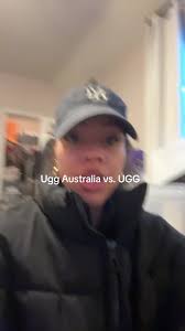 Uggs Vs Evellyhootd