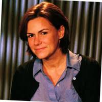 Terri Macleod's Instagram, Twitter & Facebook