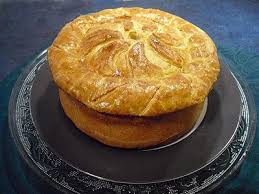 Tourte Au Chevreuil La Recette Facile Par Toques 2 Cuisine Chevreuil Recette Recette Gibier Recette Facile