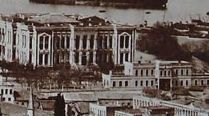 Kasımpaşa'da bulunan divanhane eski karakol binası, koruma kurulu'nun ön gördüğü gerekçelerin ortadan kalkmasına rağmen yok ediliyor. Osmanli Doneminin Karakol Binasi Yok Ediliyor Istanbul Flas