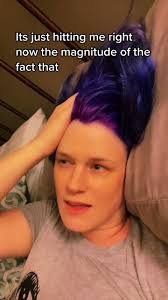 I’m genuinely shocked she didn’t just say no #imsorrybradmondo #imanasshole  #salon #hairdye #lavender #boxdye #randomthoughts #tiphigh