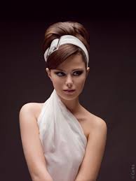 Les années 1960 ont le vent en poupe. Coiffure Annees 50 Coiffure Annee 50 Coiffure Rockabilly Coiffure