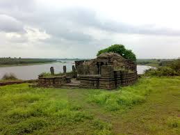 Ruined Jain temple at Pedgaon ...