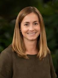 Caitlin Meek's Instagram, Twitter & Facebook