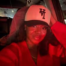 I'm not trynna be funny but House of Payne?! You do realize the mom Janine  becomes addicted to crack, Calvin has multiple baby mamas and gets shot etc…