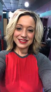 never wear red lipstick, think it might be a vibe?