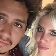 Quién es Kenny Palacios?: El mejor amigo de Wanda Nara que la acompaña en  su separación