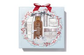 Read on to see our tailored and curated list of pretty picks for your mother. Christmas Presents For Mum 2020 23 Christmas Gifts For Mums Glamour Uk