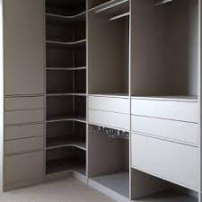 inloopkast kledingkast walk in closet wardrobe modern interior design modern interior design