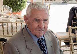 Una vida de entrega. Entrevista a Ángel, el Alguacil