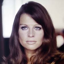 Julia ann tavella, 08 ekim 1969 los angeles, california, abd doğumlu oyuncu. Pictures Of Julie Harris Actress Picture 188830 Pictures Of Celebrities