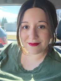 Granted I rarely wear makeup but I'm also not very good at it bc I rarely  wear it and now I'm scared it's giving republican makeup bc I'm Southern  and always tried