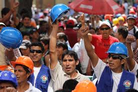 Reconocimiento y gratitud a los trabajadores de construcción civil