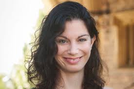 McGlothlin named vice dean of undergraduate affairs in Arts & Sciences