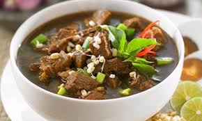 Resep Rawon Daging Sapi Khas Jawa Timur Enak Dan Sederhana Sociawave Masak dengan api kecil hingga daging empuk dan kuah susut.