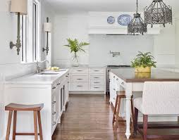 Kitchen With Only Lower Cabinets This Kitchen Feature Only Lower Cabinets Upper Cabinets Were Repl Clean Kitchen Design Lake House Kitchen Home Decor Kitchen