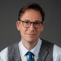 100+ perfiles de «Streuli»