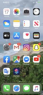 Iphone Organisation In 2020 Iphone Organization Iphone App Layout Organize Phone Apps