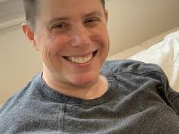 Jocelyn Ash's Instagram, Twitter & Facebook