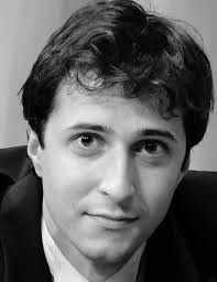 Piano Alumnus Brings Music to Life