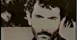 Yilmaz Guney Anisina Sana Olan Sevdamdandir Bilesin Opuyorsam Ayriligi Gozunden Sokuyorsam Yuregimi Gogsumden Geciyorsam Gozlerinin Icind Anilar Gozler Insan