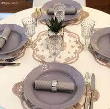 Bu Evin Keyifli Ve Sik Cizgisine Aynalar Damga Vuruyor Ev Gezmesi Aynalar Evler Dekorasyon