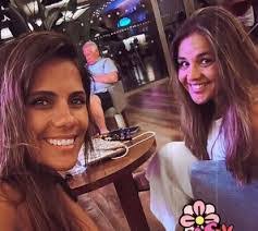 Vanessa Afonso's Instagram, Twitter & Facebook