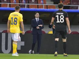 România a ajuns la următorul turneu mondial în 1970, o ediție care a iscat una dintre cele mai mari controverse din istoria fotbalului din țara noastră: Echipa NaÈ›ionalÄƒ De Fotbal A Romaniei A Ajuns Pe Locul 45 In Clasamentul Fifa Impact Local