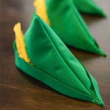 Here S A Tutorial For Making An Easy Felt Robin Hood Or Peter Pan Style Felt Hat Robin Hood Hat Sewing For Kids Felt Diy
